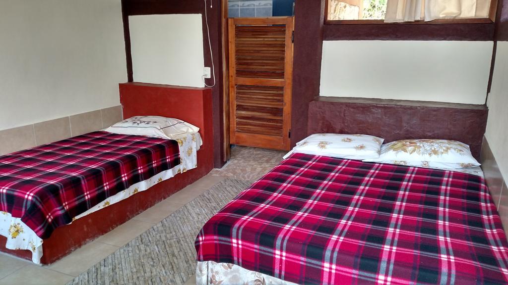 Zapote Tree Inn Flores Extérieur photo