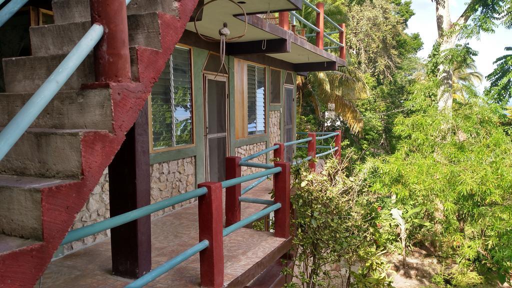 Zapote Tree Inn Flores Extérieur photo